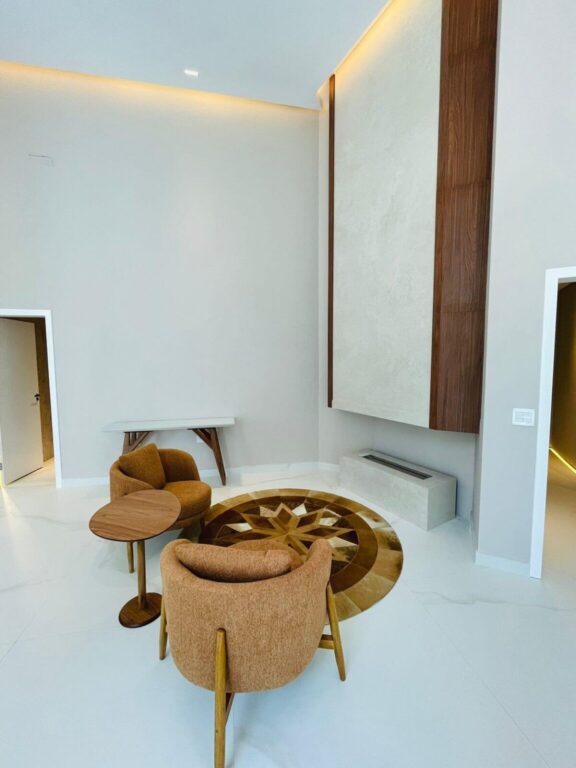 linda casa colinas do paratehy urbanova