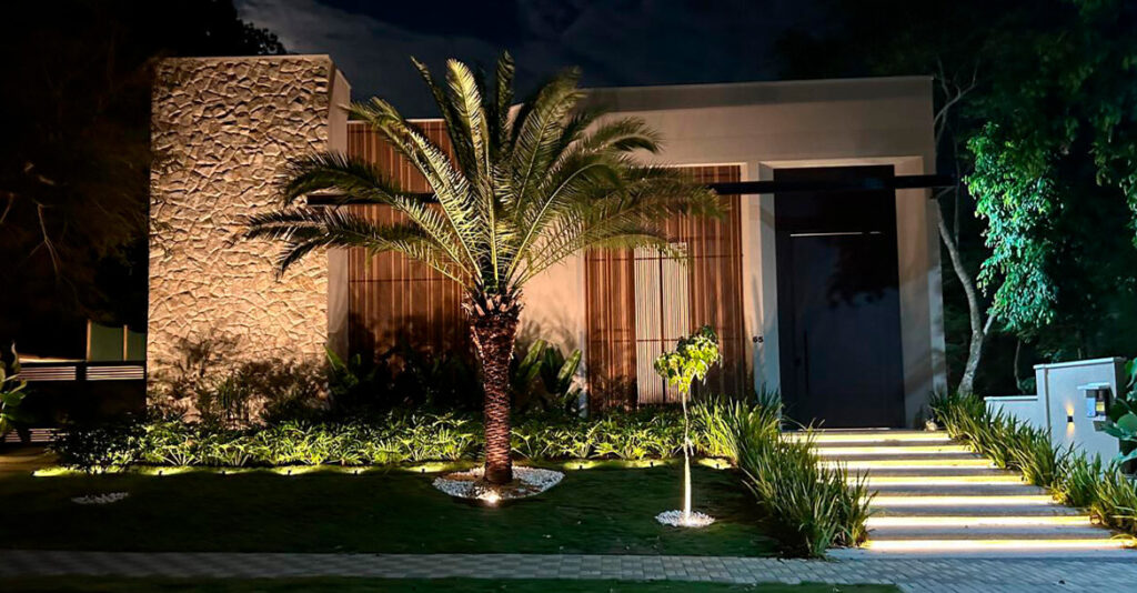 linda casa colinas do paratehy urbanova