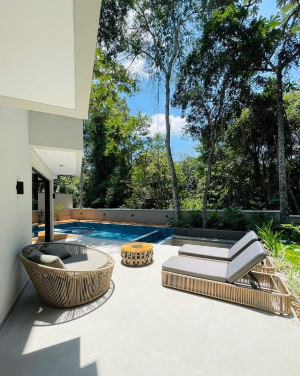 linda casa colinas do paratehy urbanova